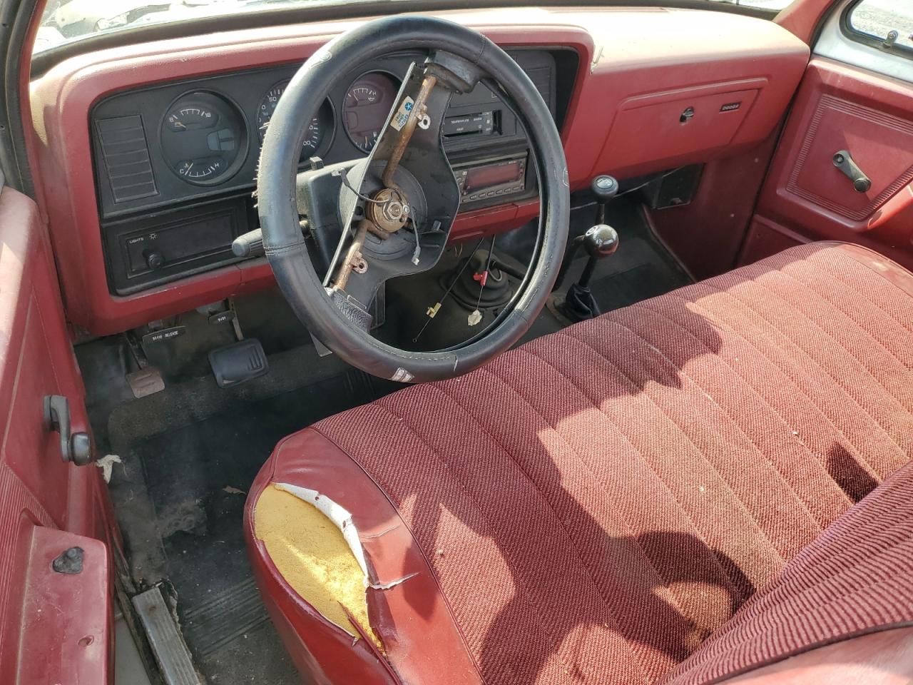 1991 Dodge W-Series W200 VIN: 1B7JM26Y9MS322230 Lot: 62231265