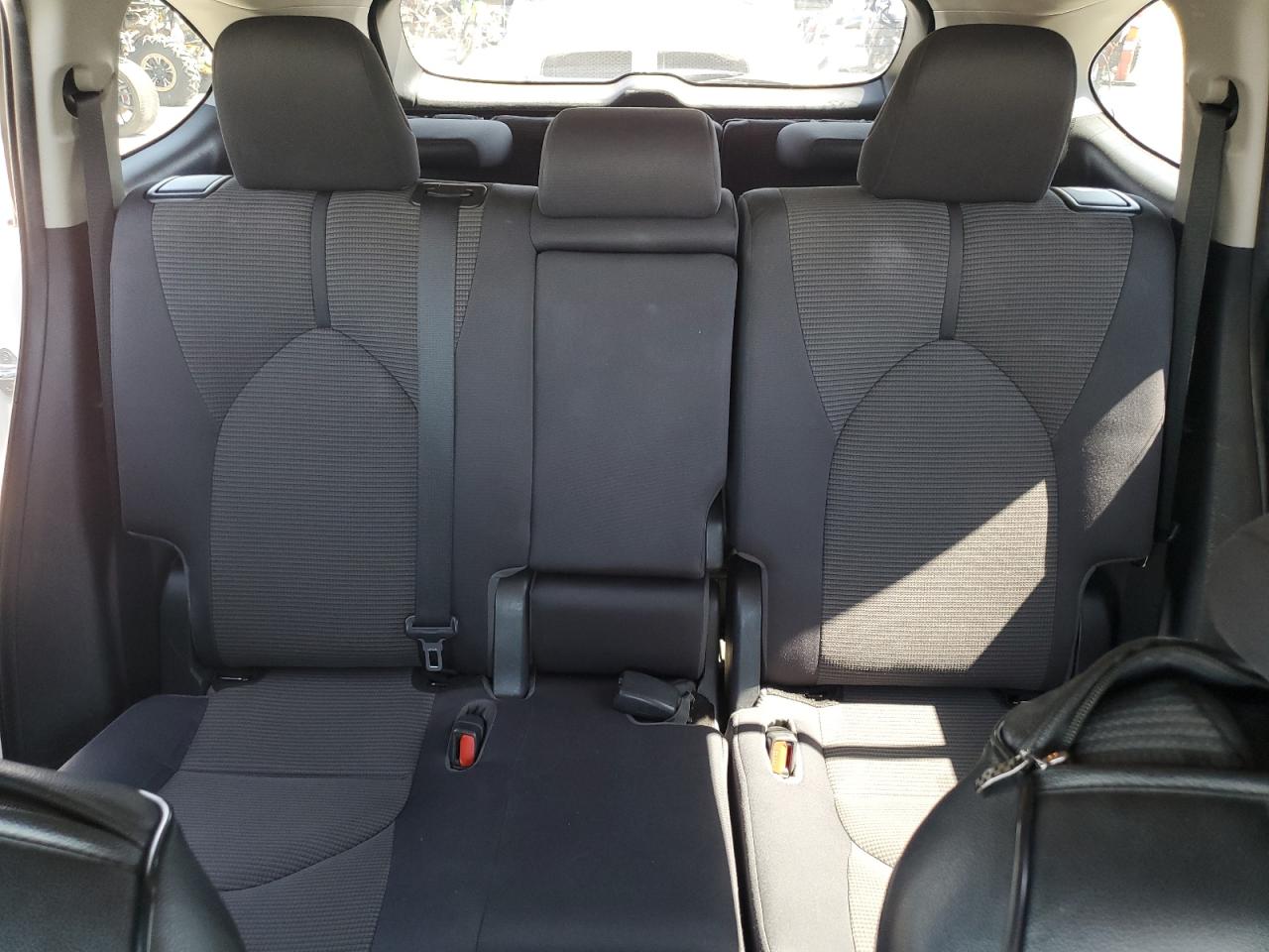 2021 Toyota Highlander L VIN: 5TDZZRAH3MS074618 Lot: 60868955