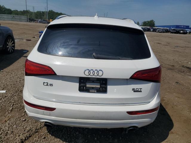 Паркетники AUDI Q5 2015 Белы