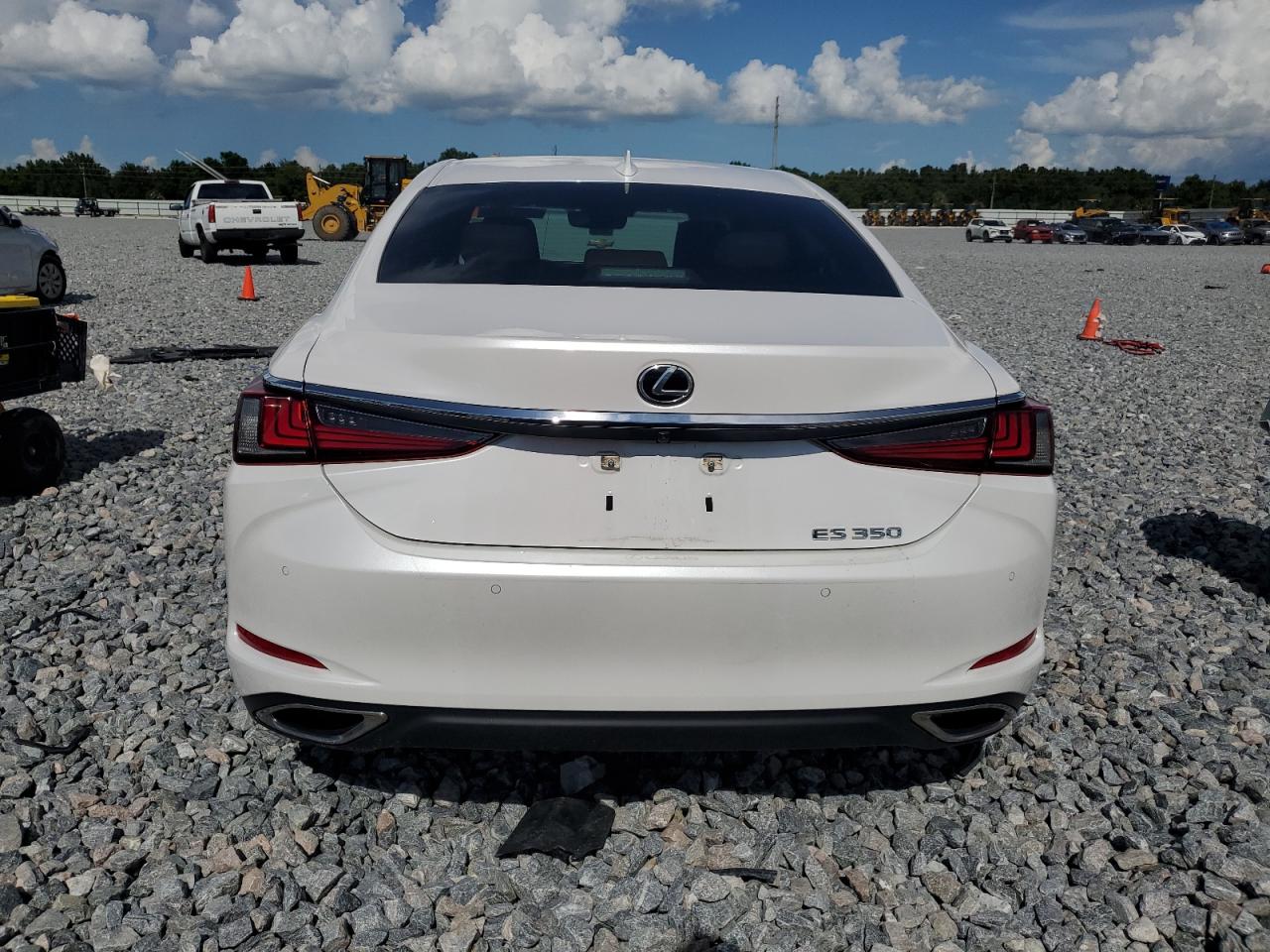 2021 Lexus Es 350 Base VIN: 58ADZ1B10MU089042 Lot: 62071455