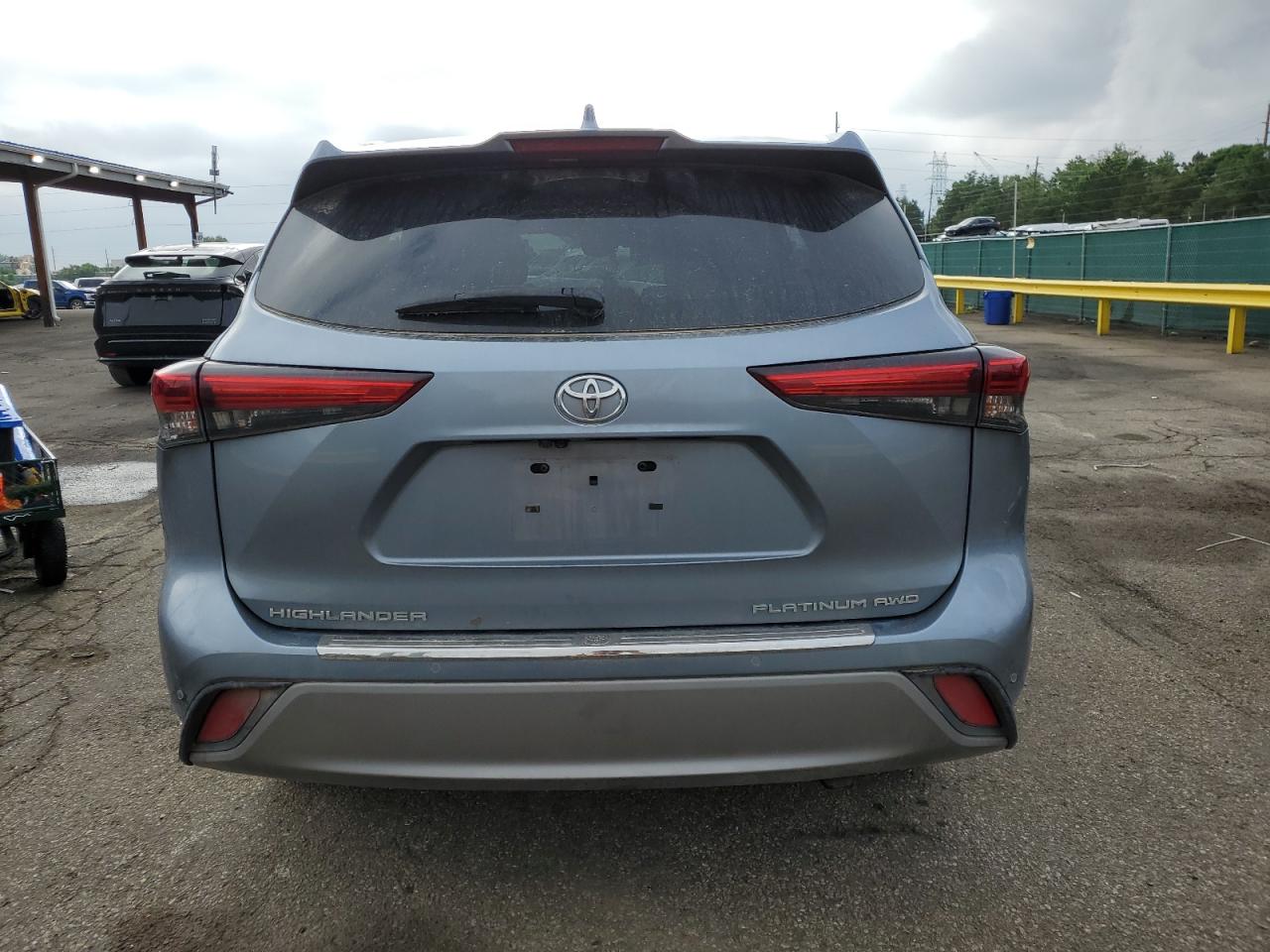 2021 Toyota Highlander Platinum VIN: 5TDFZRBH8MS156782 Lot: 62025165
