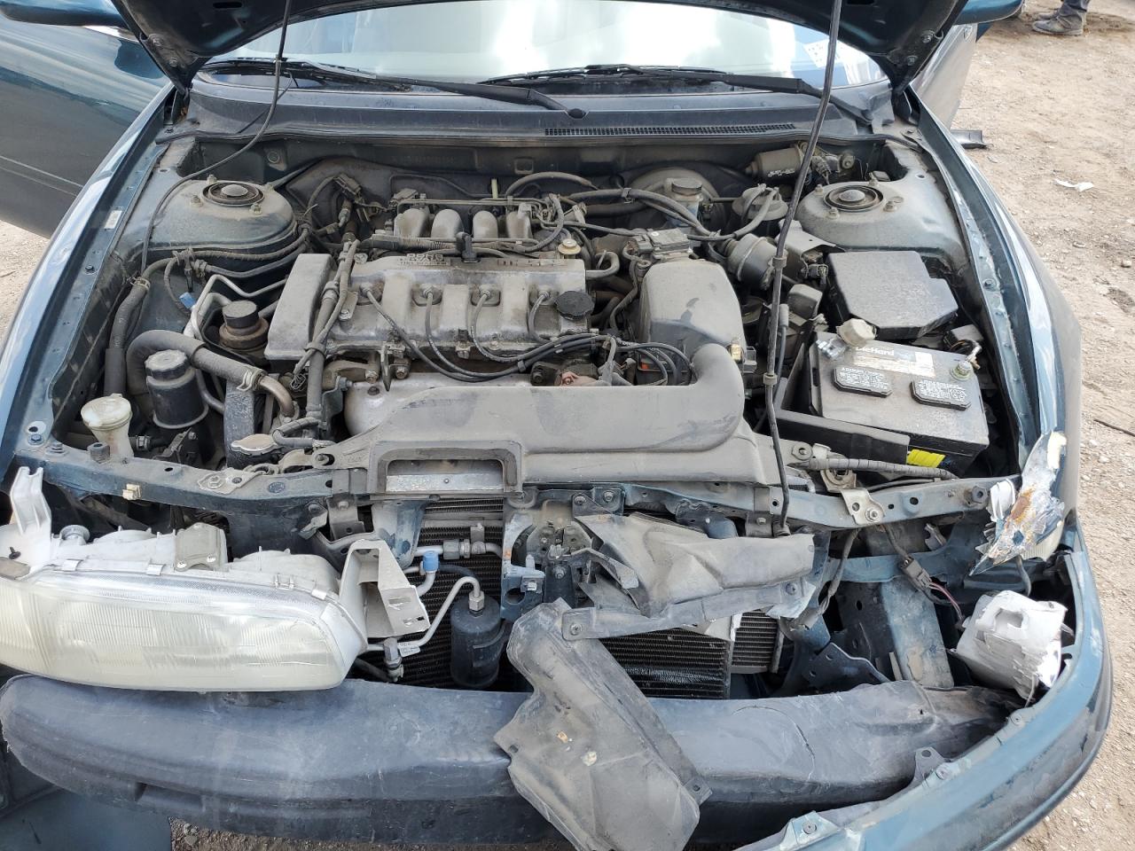 1996 Mazda 626 Dx VIN: 1YVGE22C8T5526137 Lot: 60801585