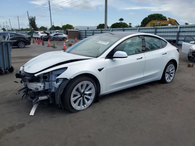TESLA MODEL 3 2021