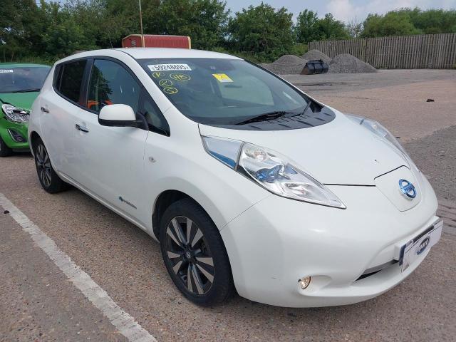 2016 NISSAN LEAF TEKNA