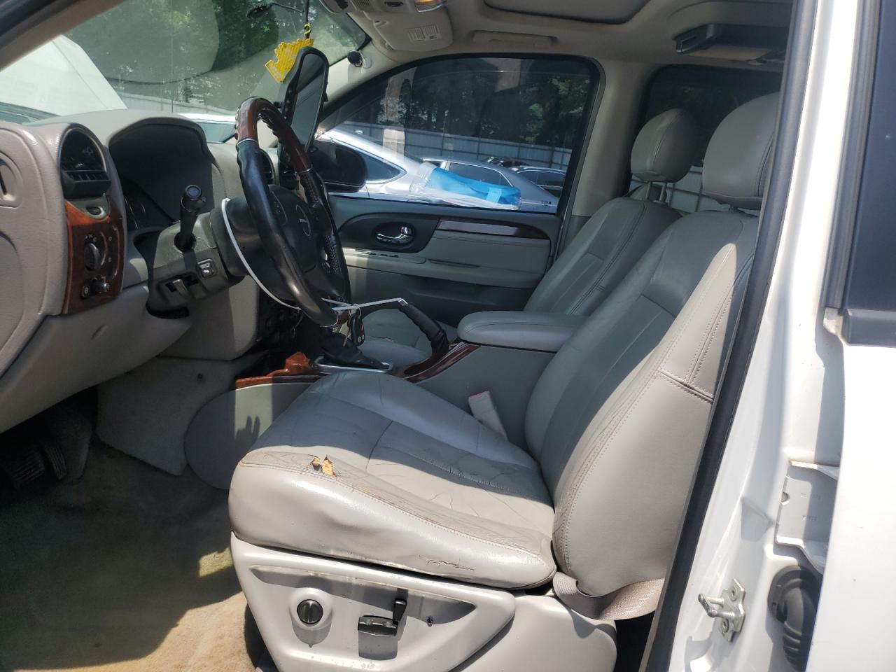 2005 GMC Envoy Denali VIN: 1GKES63M352327770 Lot: 62224605