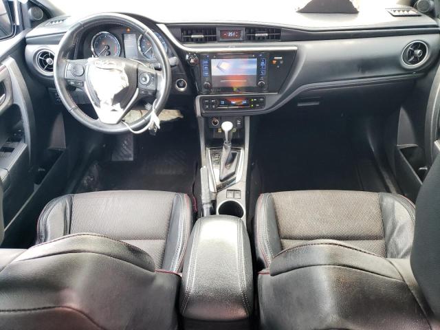  TOYOTA COROLLA 2017 Bordowy