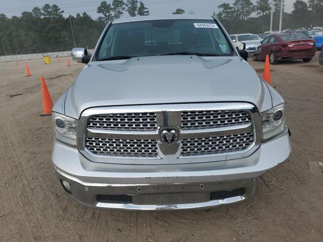 Pickups RAM 1500 2017 Silver