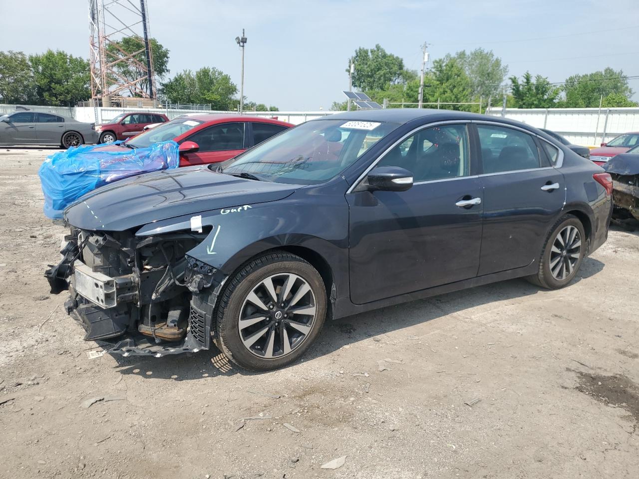 2018 Nissan Altima 2.5 იყიდება Dyer-ში, IN - Front End