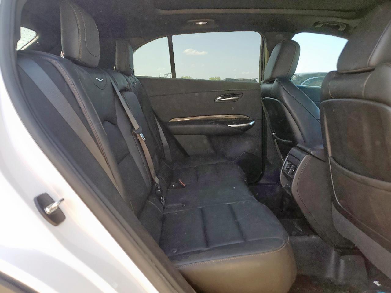 2020 Cadillac Xt4 Sport VIN: 1GYFZER40LF138930 Lot: 61682135