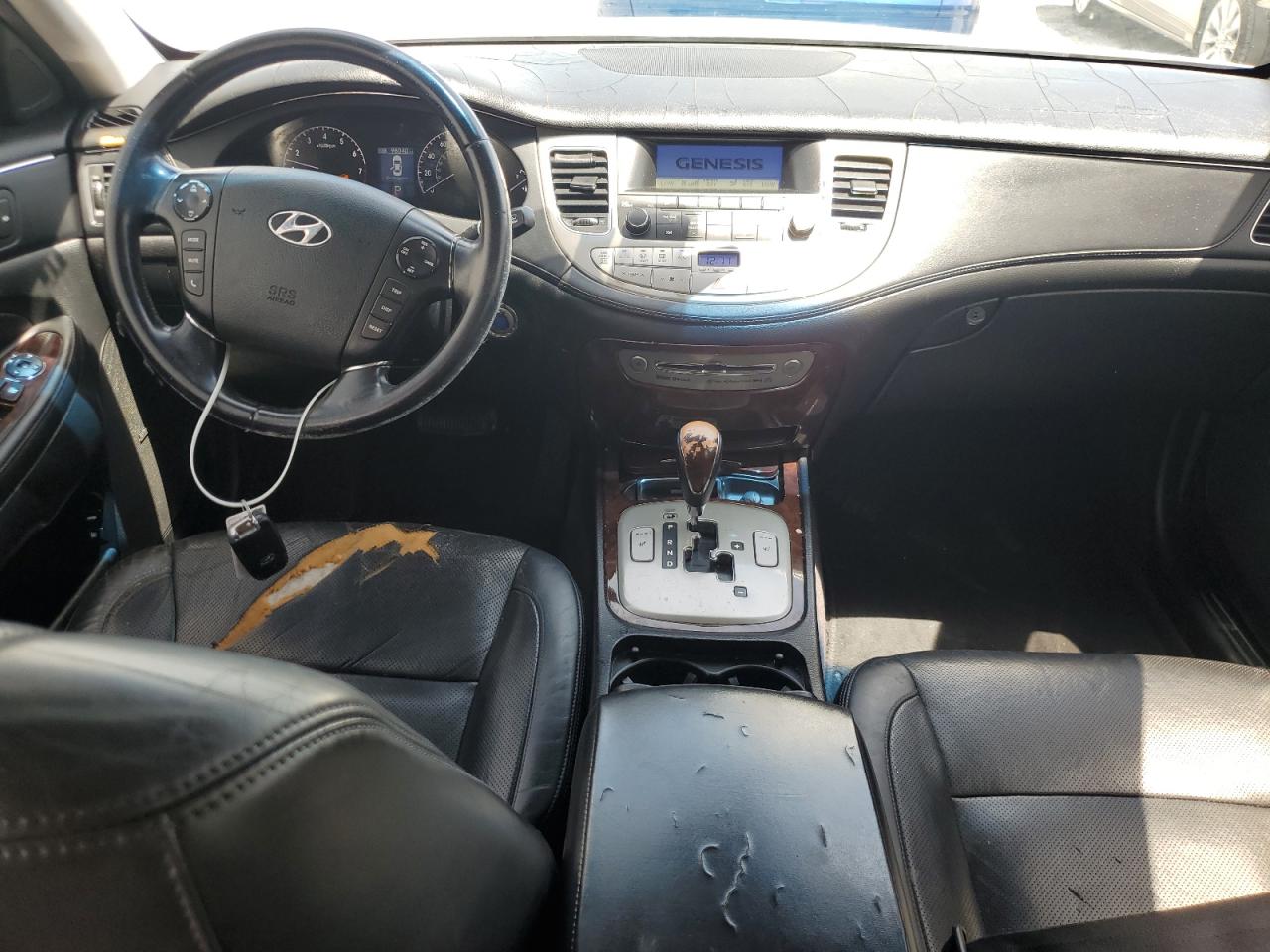 2010 Hyundai Genesis 3.8L VIN: KMHGC4DEXAU089908 Lot: 61399745