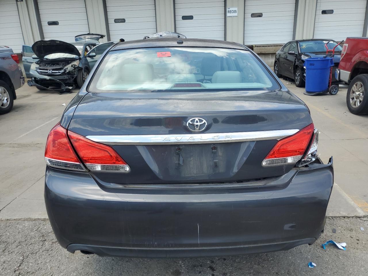 2011 Toyota Avalon Base VIN: 4T1BK3DB6BU392313 Lot: 61128575