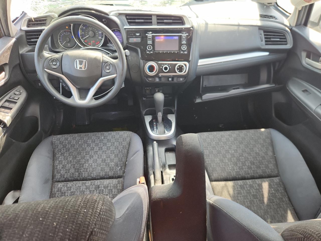 2017 Honda Fit Lx VIN: JHMGK5H53HS013412 Lot: 62238175
