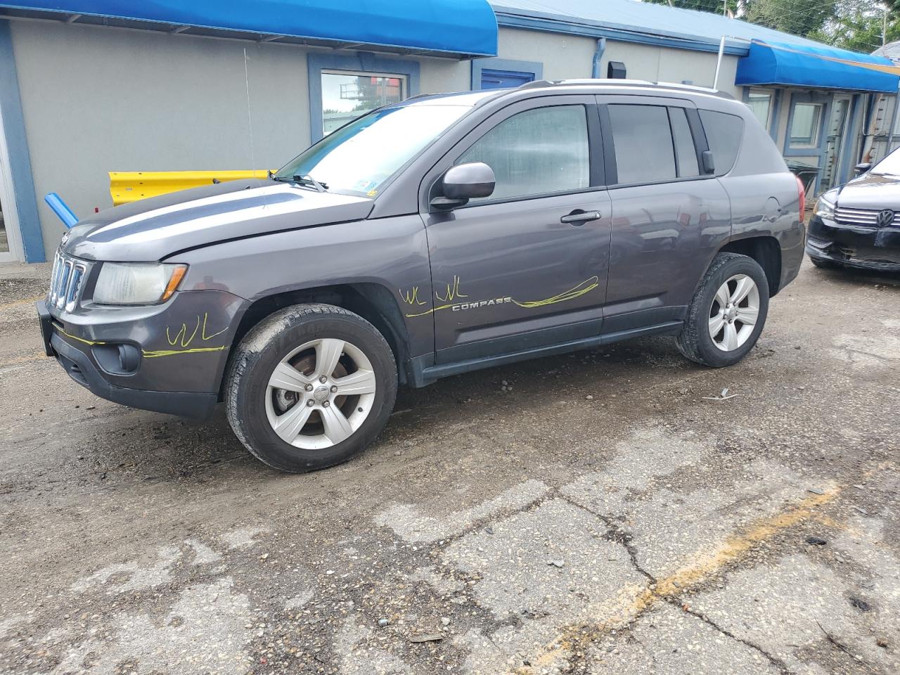 2015 Jeep Compass Latitude for Sale in Wichita, KS - Water/Flood