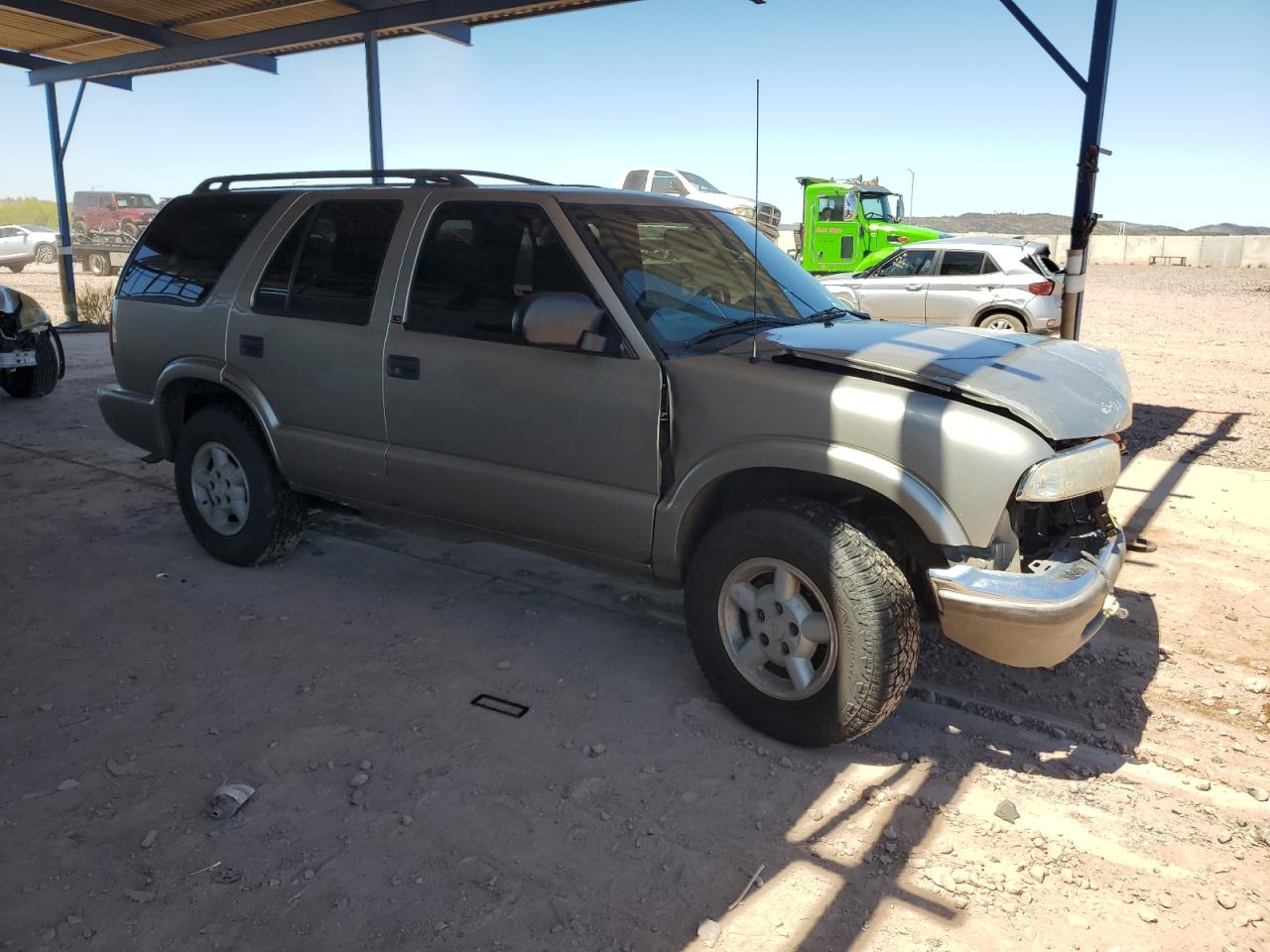1gndt13w4y2223261 1GNDT13W4Y2223261 2000 Chevrolet Blazer