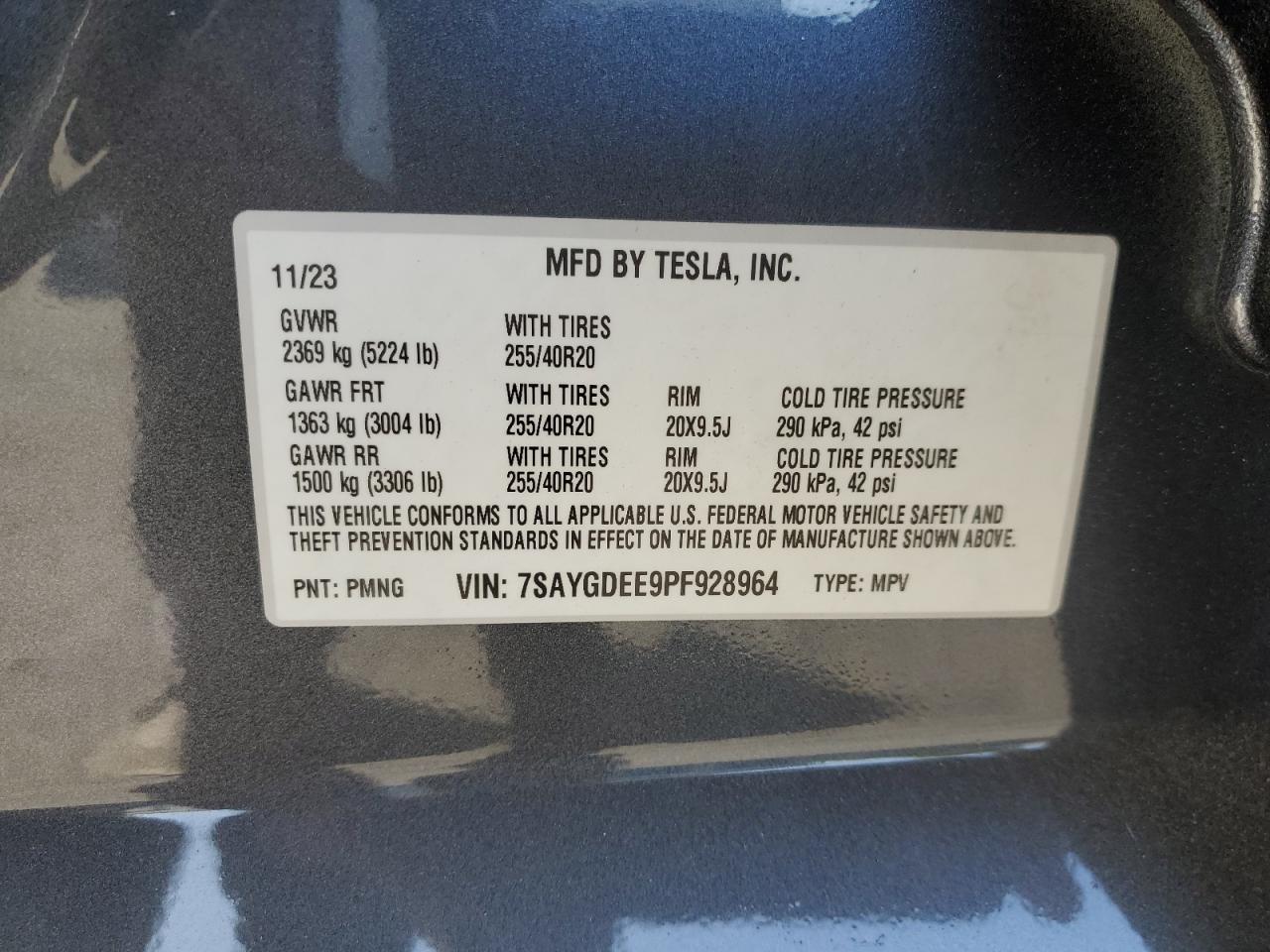 2023 Tesla Model Y VIN: 7SAYGDEE9PF928964 Lot: 61778455