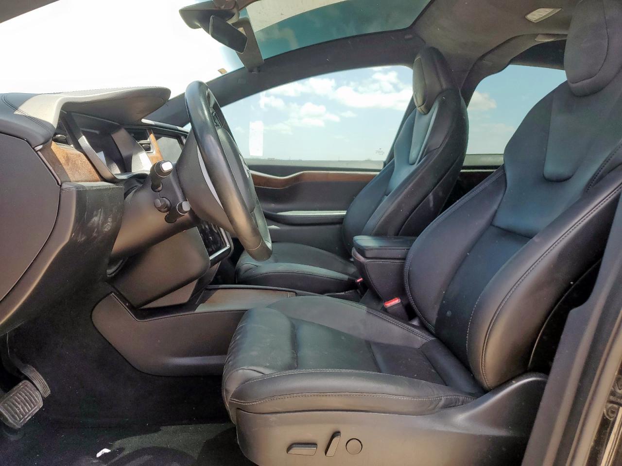 2021 Tesla Model X VIN: 5YJXCBE29MF324762 Lot: 61408035