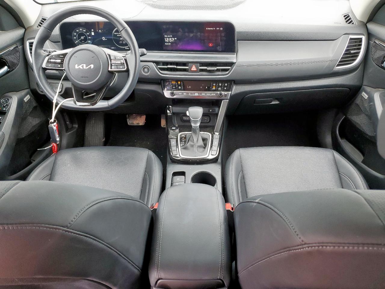 2024 Kia Seltos Sx VIN: KNDETCA79R7552384 Lot: 62277755