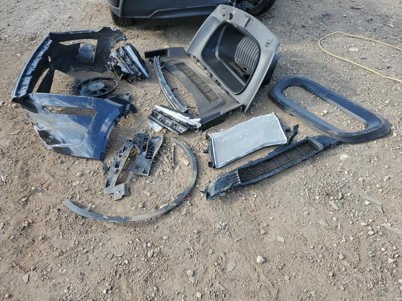 2026 Tesla Model Y VIN: 7SAYGDEE8TF334120 Lot: 67580075