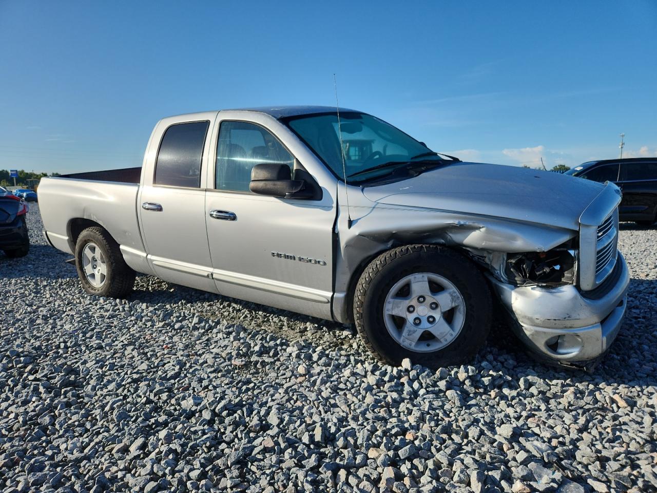 DODGE RAM 1500 2004 VIN 1D7HA18D94S604739 photo 4