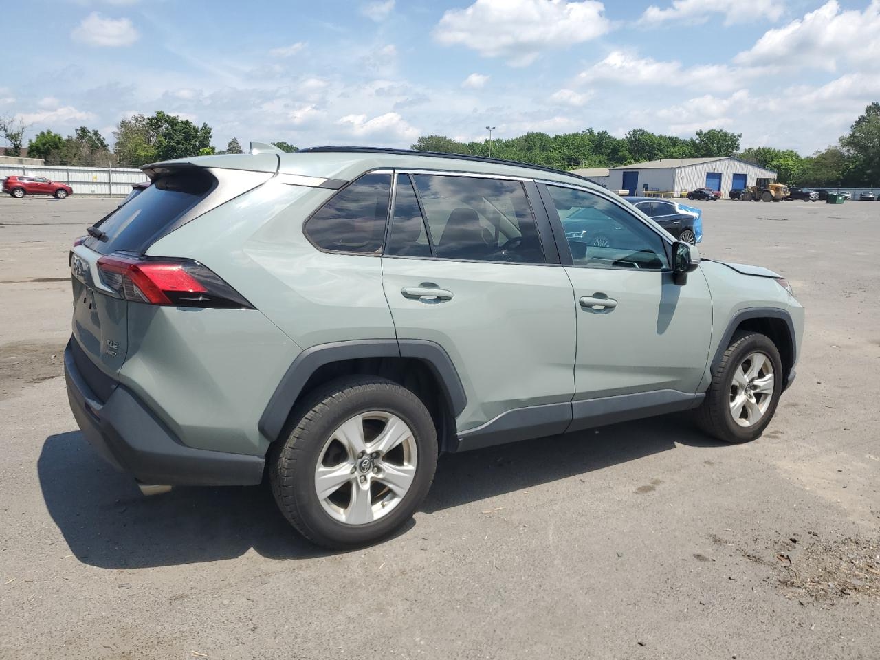 TOYOTA RAV4 2019 VIN 2T3P1RFV8KC025148 photo 3