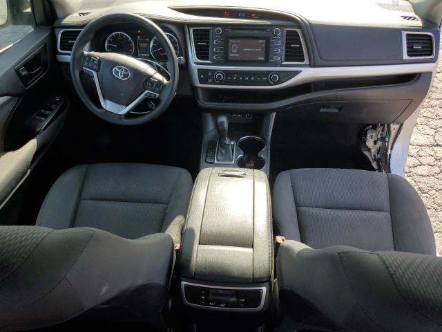  TOYOTA HIGHLANDER 2019 Srebrny