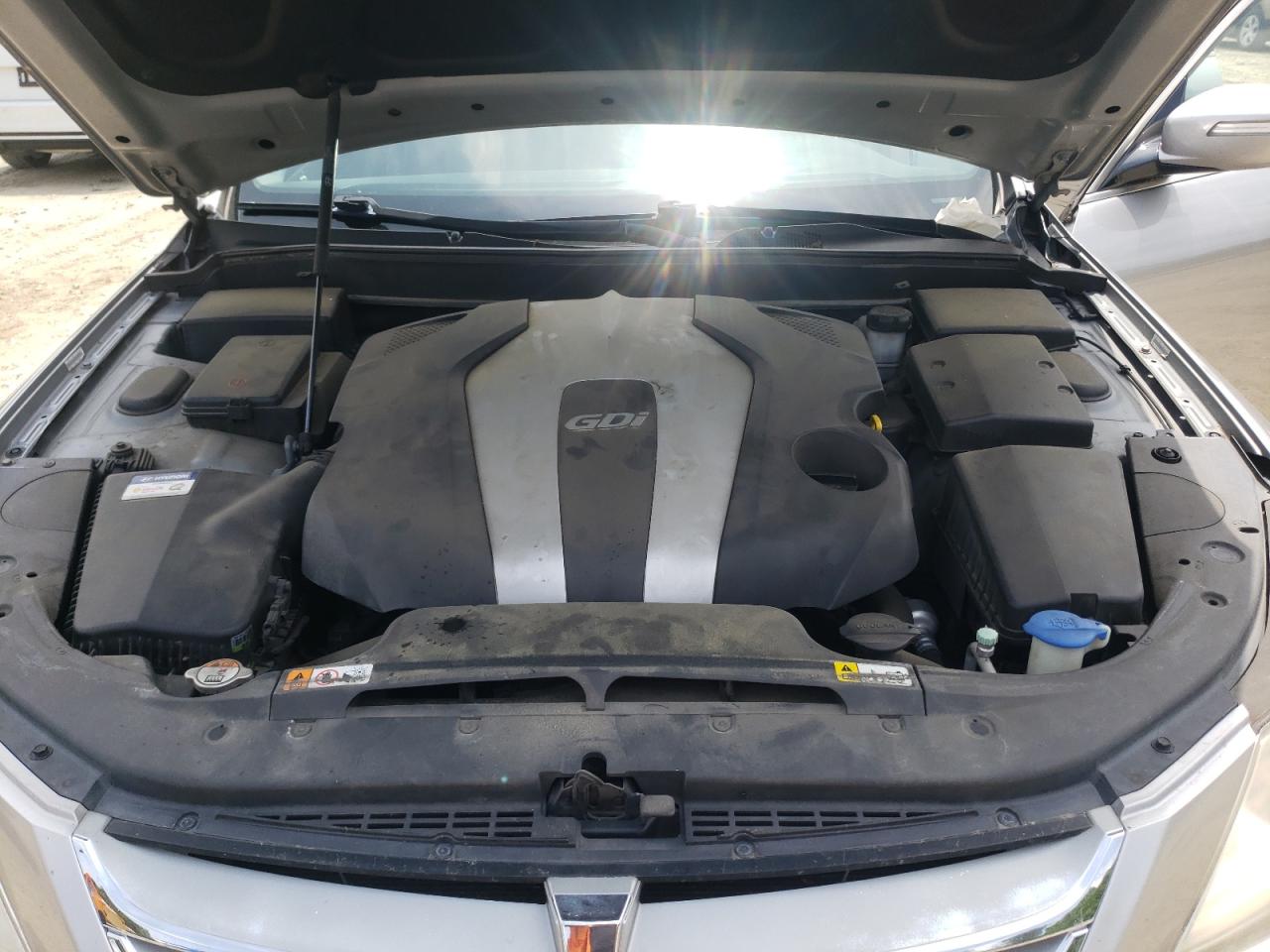 2013 Hyundai Genesis 3.8L VIN: KMHGC4DD4DU233870 Lot: 60098865