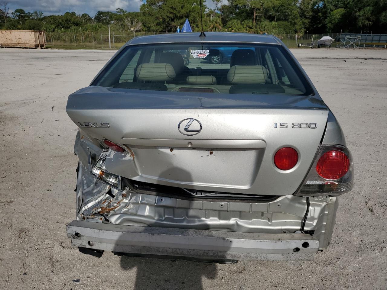 2002 Lexus Is 300 VIN: JTHBD192X20045679 Lot: 61406175