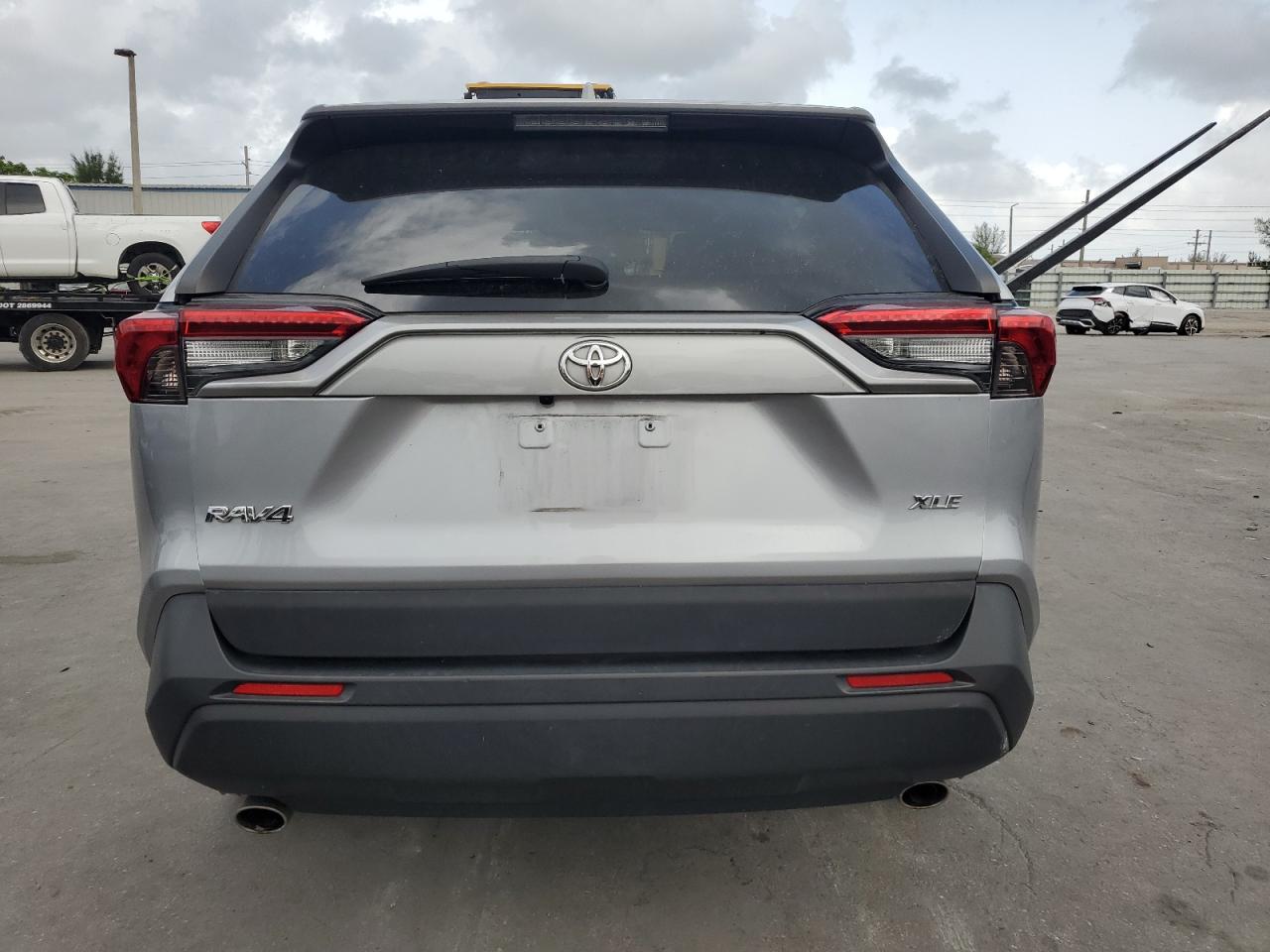 2021 Toyota Rav4 Xle VIN: 2T3W1RFVXMW161939 Lot: 62233415