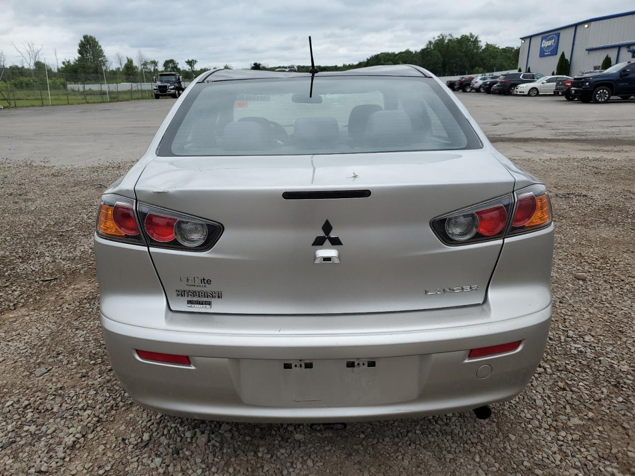 2017 Mitsubishi Lancer Es VIN: JA32U2FUXHU015837 Lot: 62400515