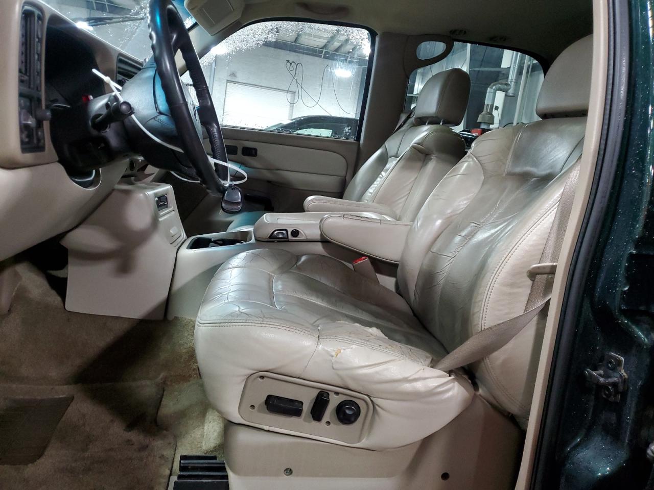2002 Chevrolet Tahoe K1500 VIN: 1GNEK13Z02R299012 Lot: 62668835