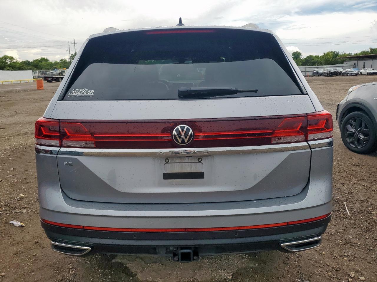2024 Volkswagen Atlas Se VIN: 1V2JR2CA2RC549946 Lot: 62414545