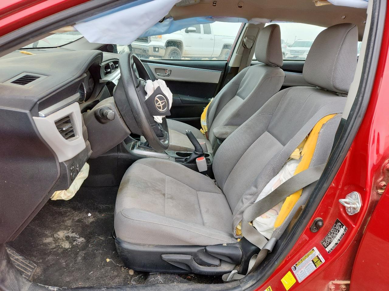 2015 Toyota Corolla L VIN: 5YFBURHE7FP281164 Lot: 62679235