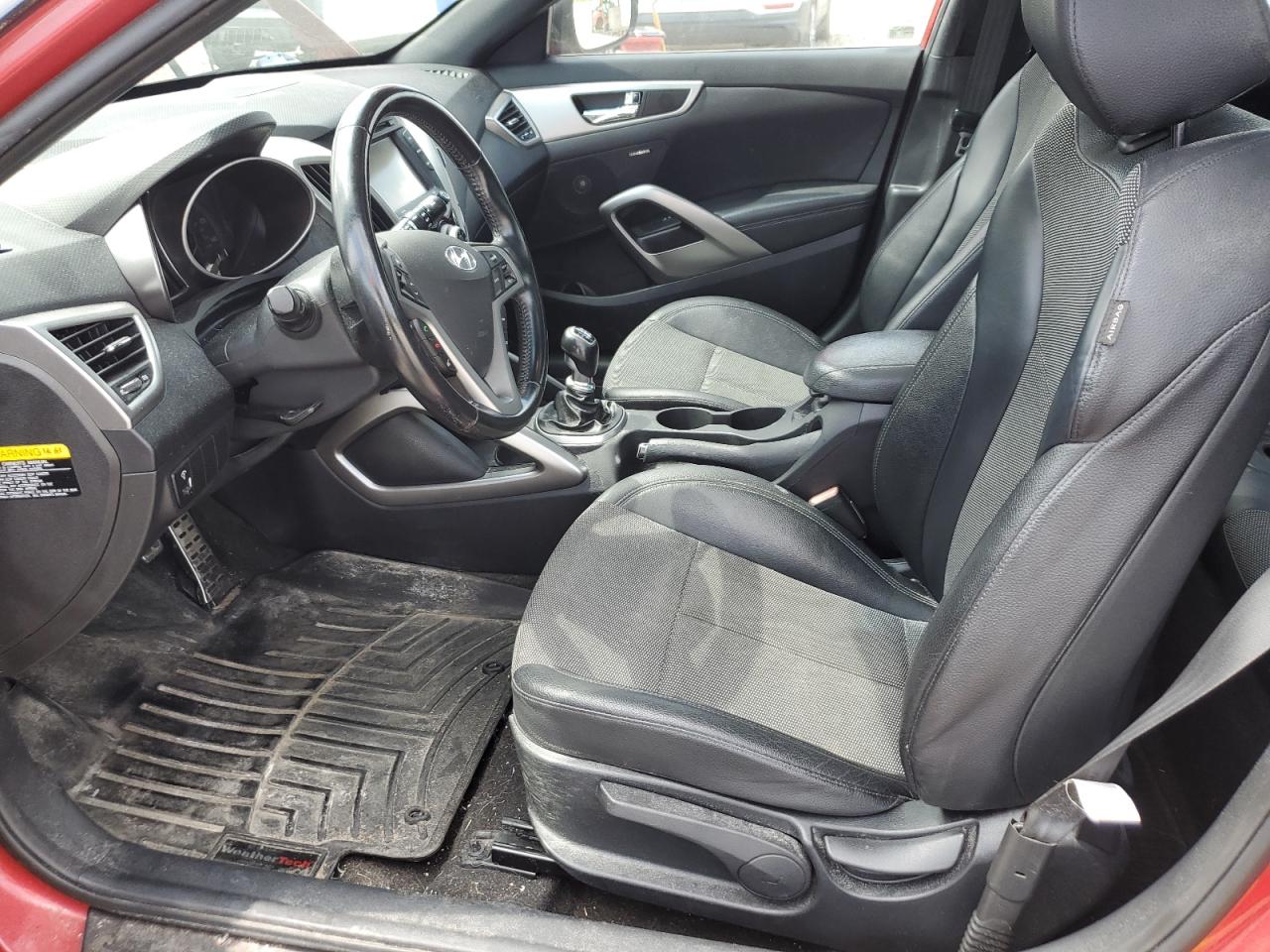 2016 Hyundai Veloster VIN: KMHTC6AD6GU298027 Lot: 61633265