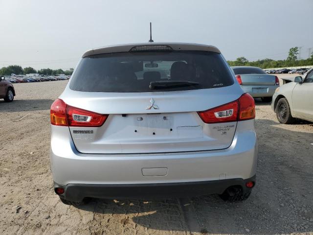  MITSUBISHI OUTLANDER 2016 Silver