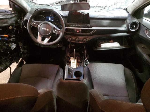  KIA FORTE 2022 Srebrny