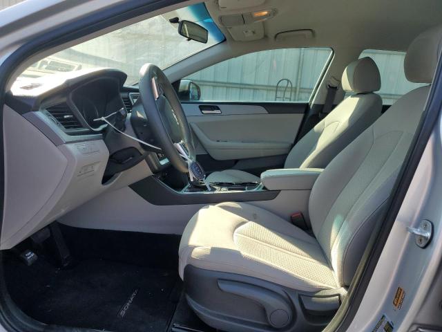  HYUNDAI SONATA 2019 Серебристый