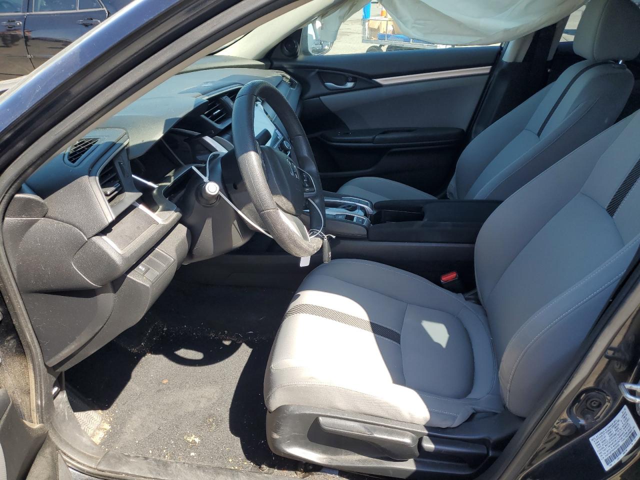 HONDA CIVIC 2018 VIN 2HGFC2F76JH524303 фото 7