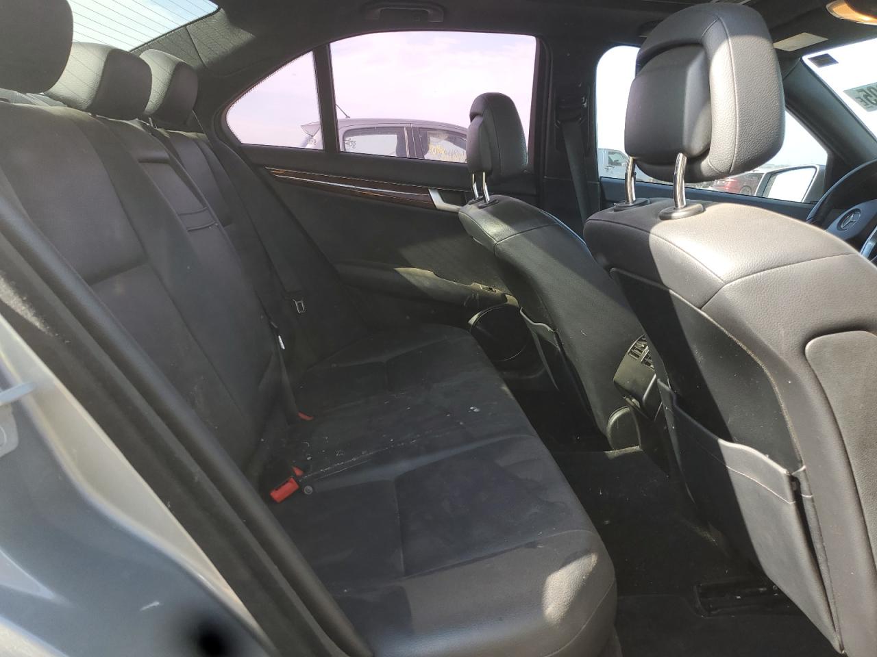 2013 Mercedes-Benz C 300 4Matic VIN: WDDGF8AB5DR272207 Lot: 61687905