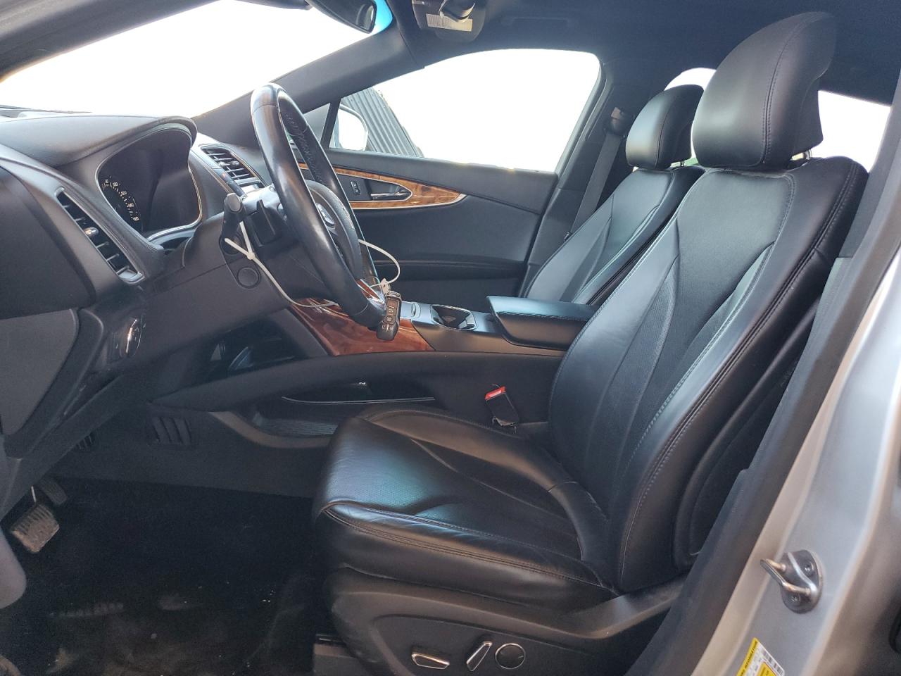 2016 Lincoln Mkx Reserve VIN: 2LMTJ8LP9GBL61849 Lot: 61598545
