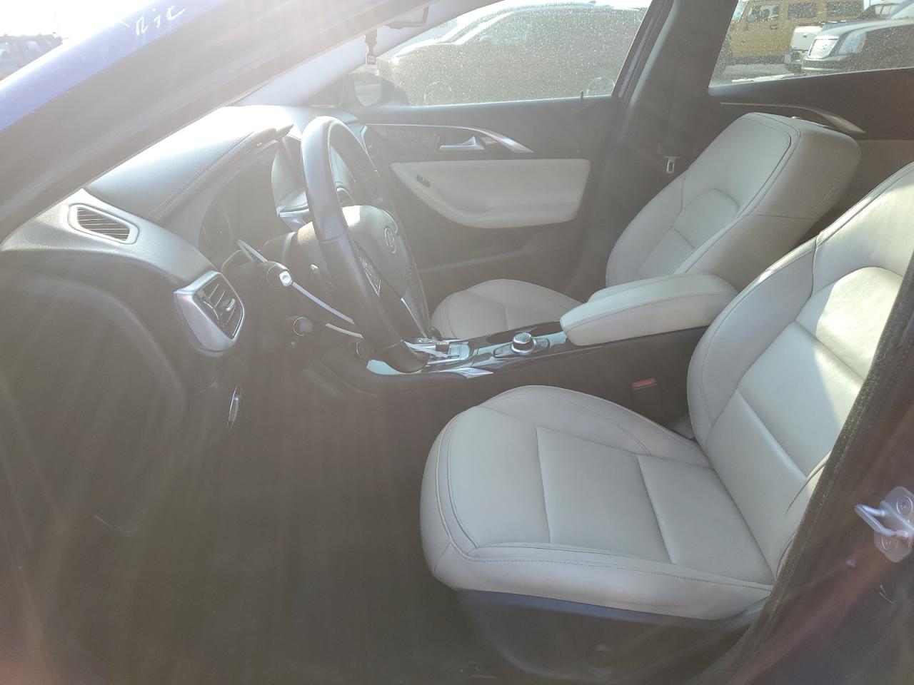 2017 Infiniti Qx30 Base VIN: SJKCH5CR9HA032641 Lot: 62258235