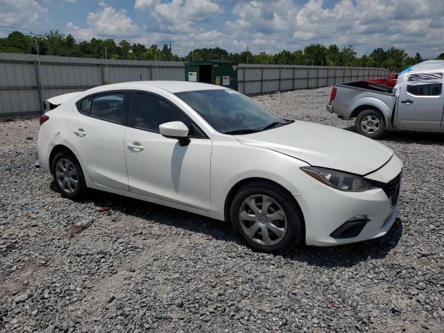 Sedans MAZDA 3 2015 White