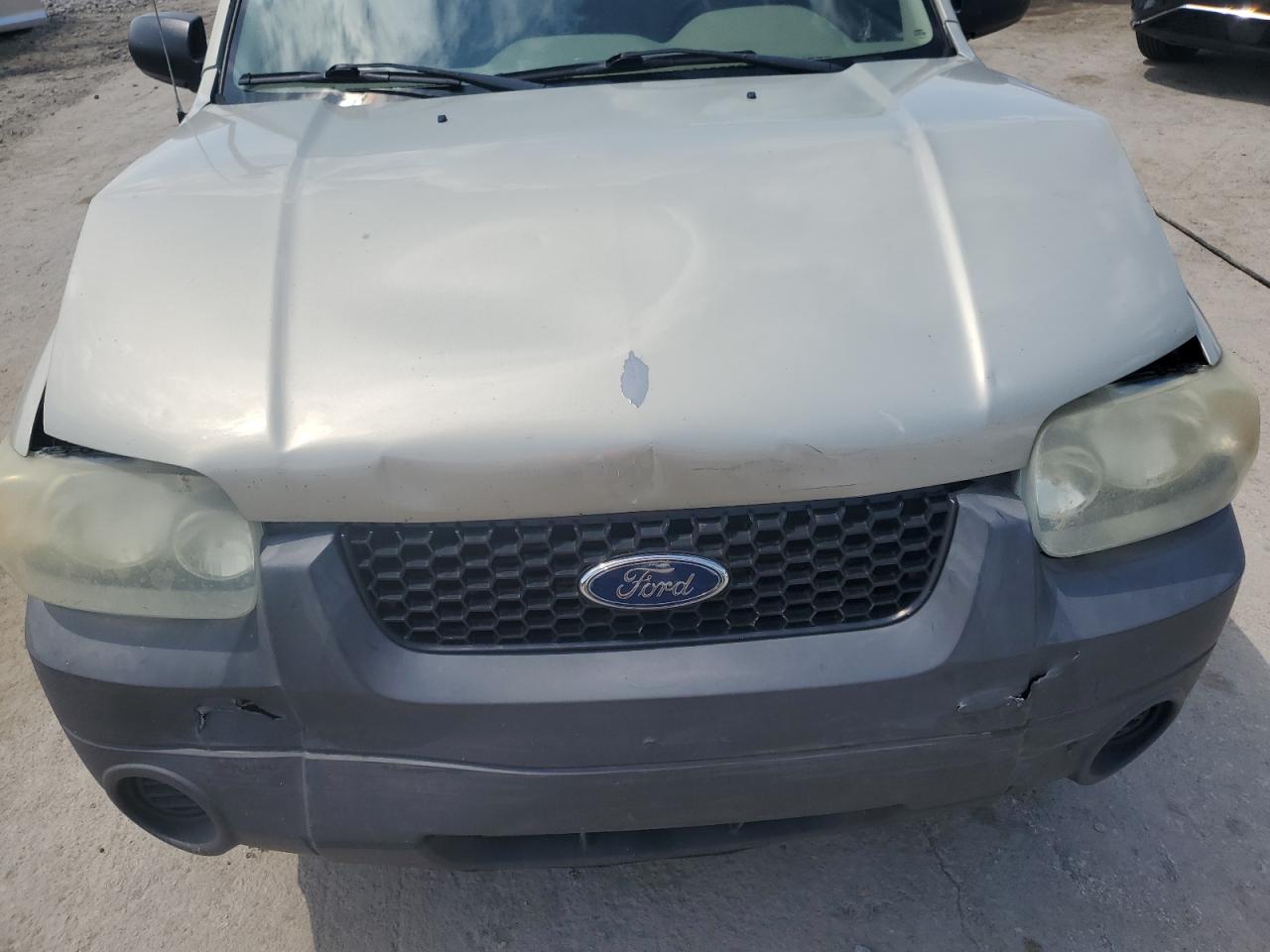 2005 Ford Escape Xls VIN: 1FMYU02Z35KA02044 Lot: 61158995