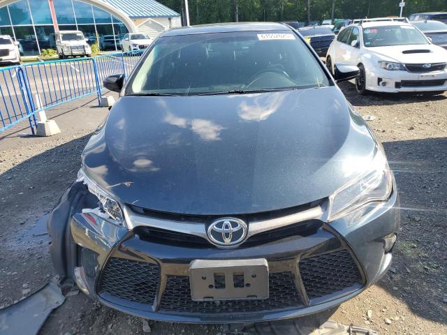  TOYOTA CAMRY 2016 Szary