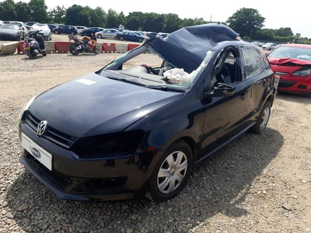 VOLKSWAGEN POLO S 60 2013