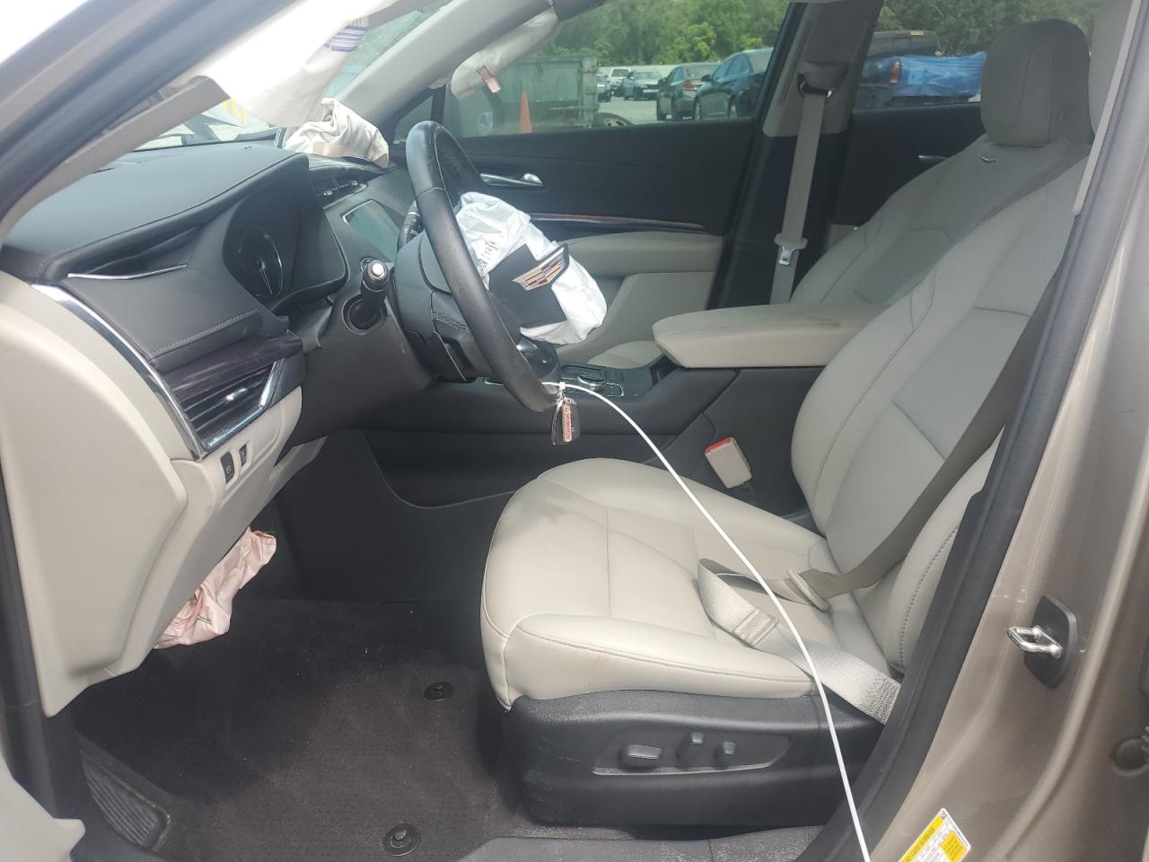 2022 Cadillac Xt4 Luxury VIN: 1GYAZAR40NF163316 Lot: 62450845