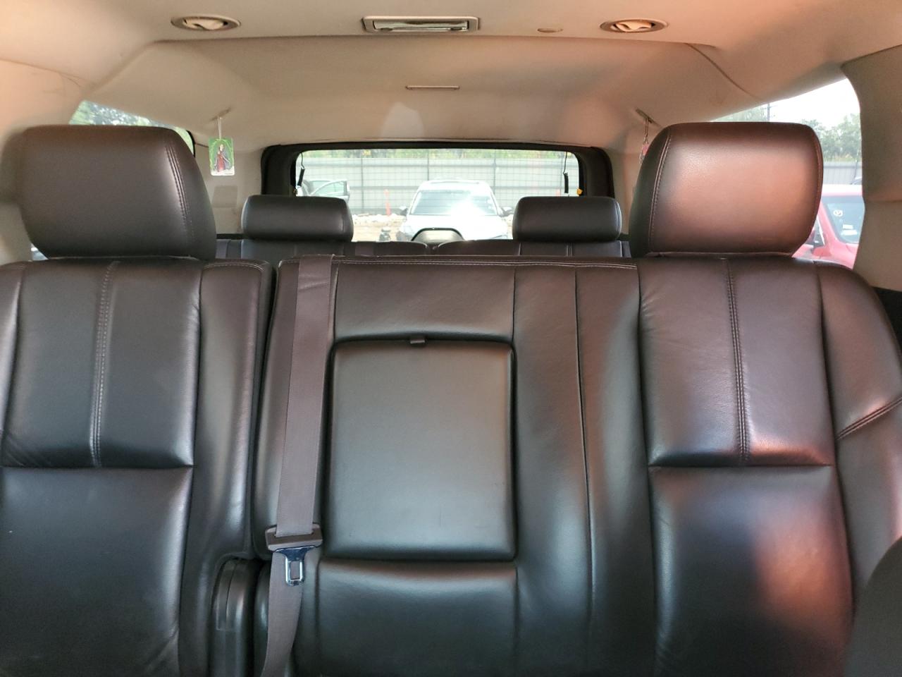 2011 Chevrolet Suburban K1500 Lt VIN: 1GNSKJE30BR209806 Lot: 62532065