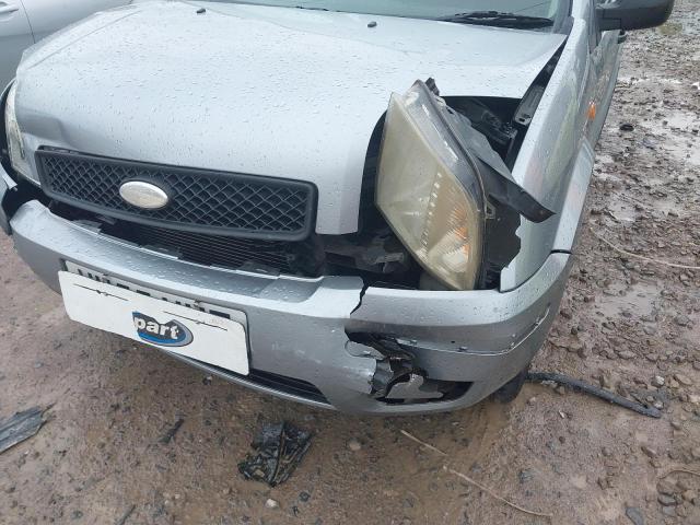 2006 FORD FUSION 2 T