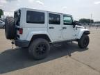 2014 Jeep Wrangler Unlimited Sahara zu verkaufen in East Granby, CT - Minor Dent/Scratches