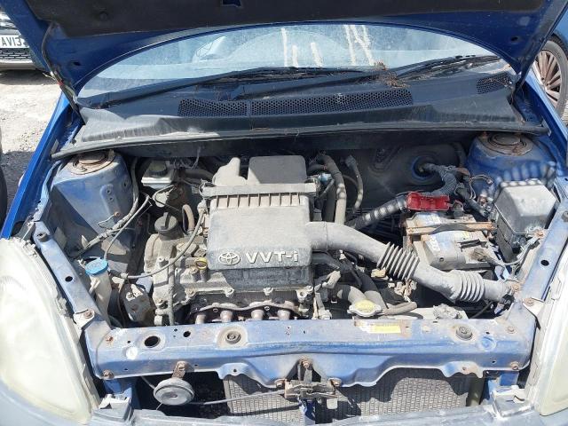 2002 TOYOTA YARIS S 