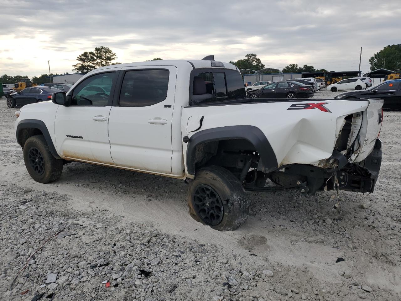 TOYOTA TACOMA 2023 VIN 3TMAZ5CNXPM199418 фото 2